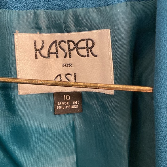 NEW Kasper Teal 2Piece Suit - Picture 2 of 13